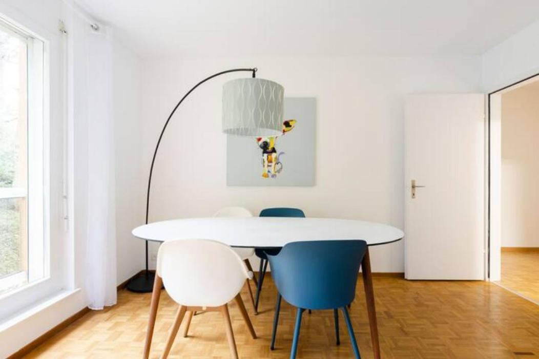 Of 52 Sqm With Free Parking * Lausanne