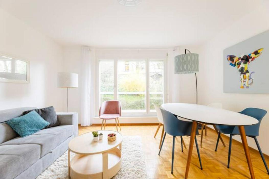 Of 52 Sqm With Free Parking Apartment Lausanne